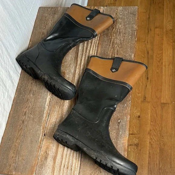 Sperry Black and Brown Rubber Boots - Picture 2 of 5